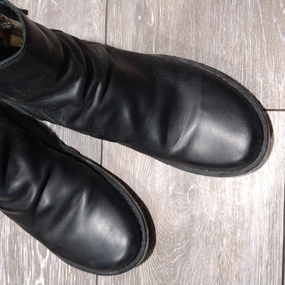 Fly London Black Leather Lined Zip Moto Ankle Boots. Size 10.5 - Picture 6 of 14